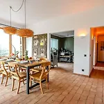 Silvess Bed & Breakfast