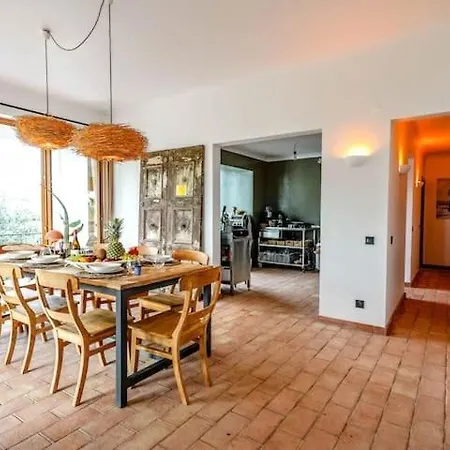 Silvess Bed & Breakfast