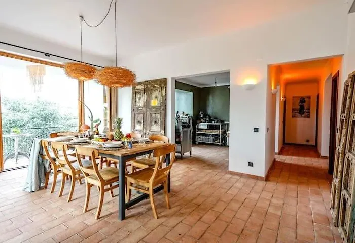 Silvess Bed & Breakfast